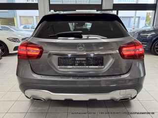 Mercedes-Benz GLA 200 Aut. - nur 49.5 tkm - DISTRONIC STANDHEI - bilder 27