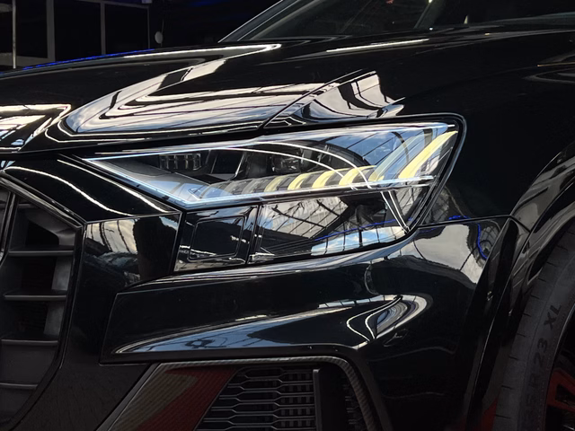 Audi SQ8 4.0 TFSI quattro B&O / 360°CAM / SOFT-CLOSE / ACC - foto 9