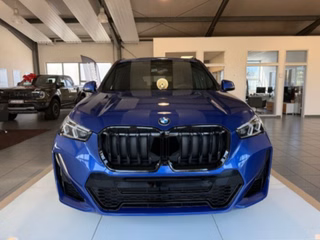 2027 BMW X1 xDrive28i - photo 2