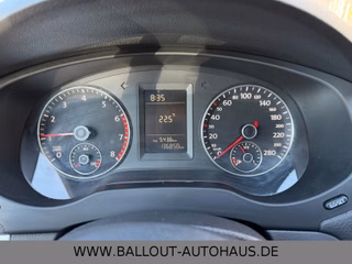 Volkswagen Jetta VI*1.HAND*KLIMA*SITZHEIZUNG*HU NEU* - foto 14