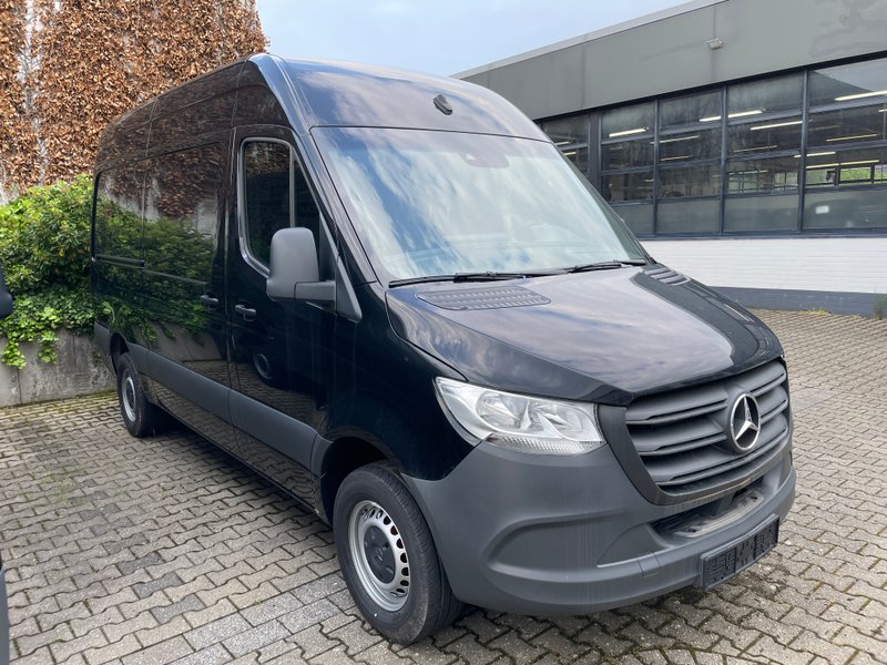 Mercedes-Benz Sprinter 319/419 L2 H2 AHK 3,5t. Klima 3 Stück