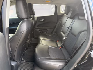 Jeep Compass Limited 4WD Automatik 4X4 - foto 6