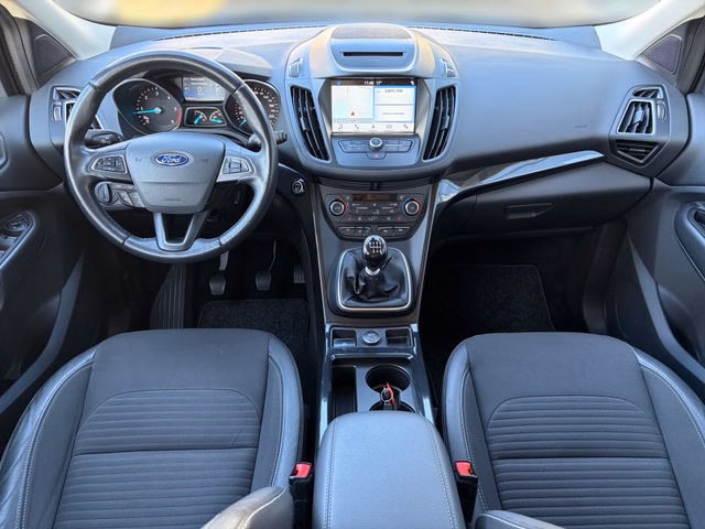 Ford Kuga Titanium +NAVI+AHK+WINTERPAKET+ - foto 9