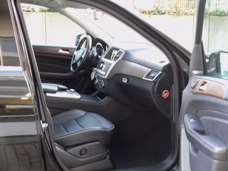 Mercedes-Benz M -Klasse ML 350 CDI AMG Mercedes Scheckheft - фото 16
