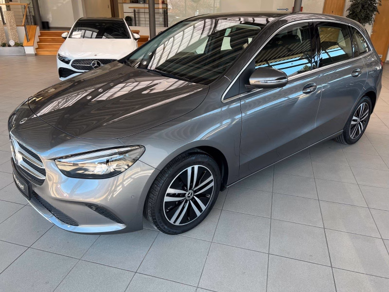 Mercedes-Benz B 250 e Progressive,Pano,AHK,LED