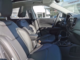 Jeep Compass Limited 4WD - foto 13