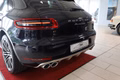 Daumennagel 4 - Porsche Macan Turbo* Performance Paket
