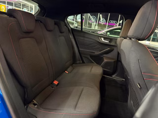 Ford Focus ST-LINE NAVI/KEYLESS/B&O/SHZ/LHZ/CARPLAY - foto 29