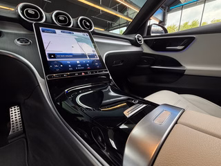 Mercedes-Benz C 300 d AMG-LINE/NIGHT PAKET/LED/SHZ/CARPLAY/PDC+KAM - foto 25