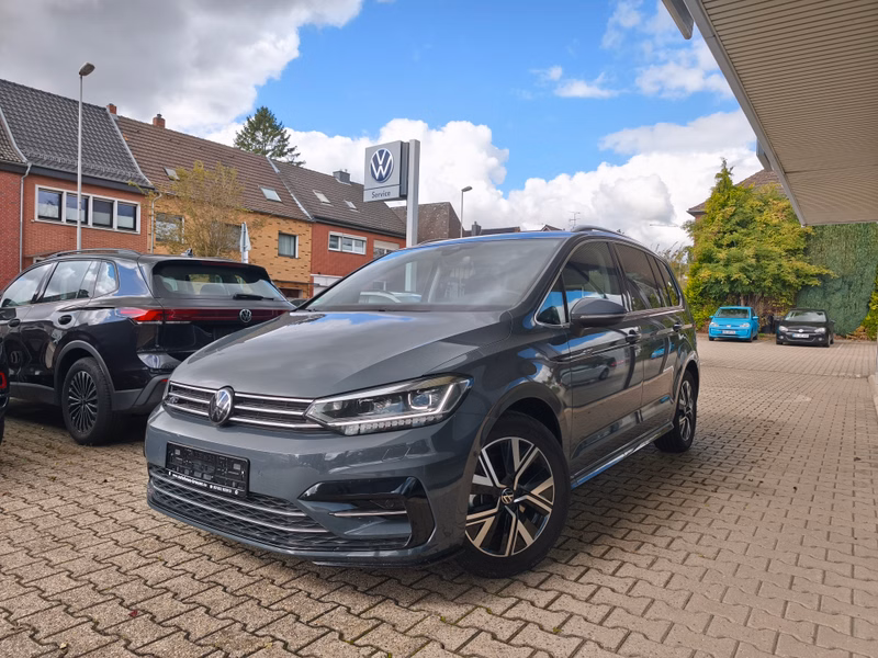 Volkswagen Touran Highline R-LINE,AHK,KAM,APP,ACC