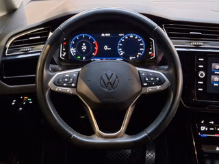 Volkswagen Touran Highline 1,5TSI*7-SITZER*KAMERA*CARPLAY* - photo 2