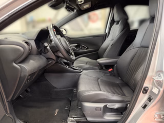 Toyota Yaris Hybrid Style - foto 11