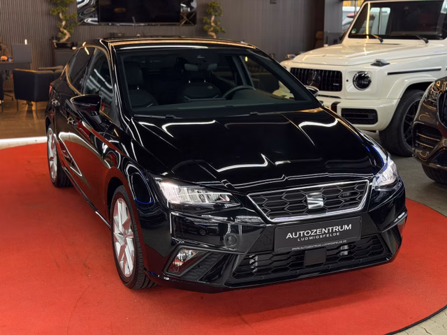 SEAT Ibiza FR-Line LED / LANE-ASSIT / TEMP / DSG / PDC / SHZ / START-STOP / - foto 9