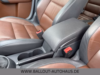 Volkswagen Touran Highline*2.HAND*KLIMA*NAVI*TEMPO*AHK*SHZ* - bilder 2