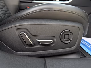 Audi RS6 Performance VOLL B&O Matrix Carbon - foto 17