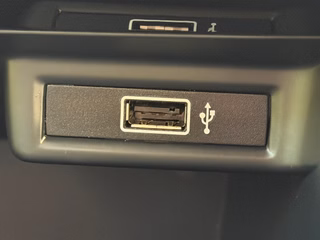 Volkswagen T-Roc Sport Automatik ACC SHZ - foto 32