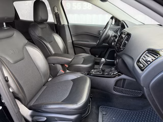 Jeep Compass Limited 4WD Automatik 4X4 - foto 2