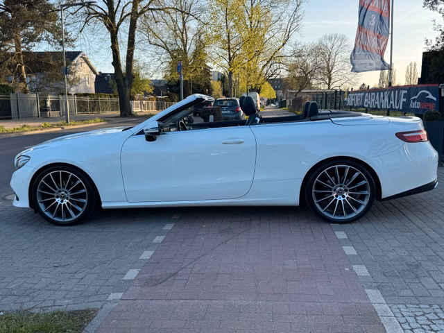 Mercedes-Benz E 220d Cabrio*BURMESTER*LEDER*AIRSCARF*NAVI*LED - foto 10