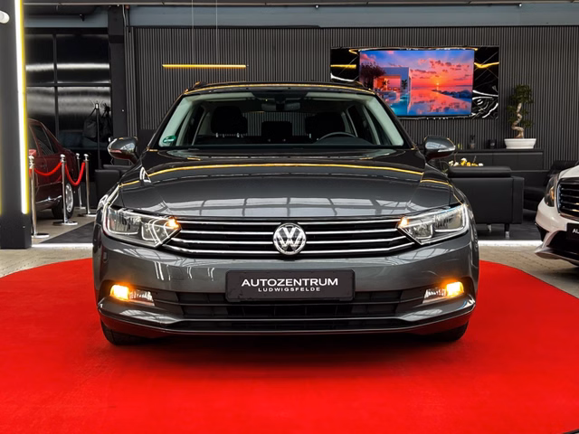 Volkswagen Passat Variant 1.4 TSI BMT / START/STOP/NAVI/ACC - foto 1