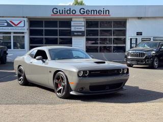 Dodge Challenger 6.4 V8 SRT unfallfrei, 1.Hand, DE-Fahrzeug - foto 1