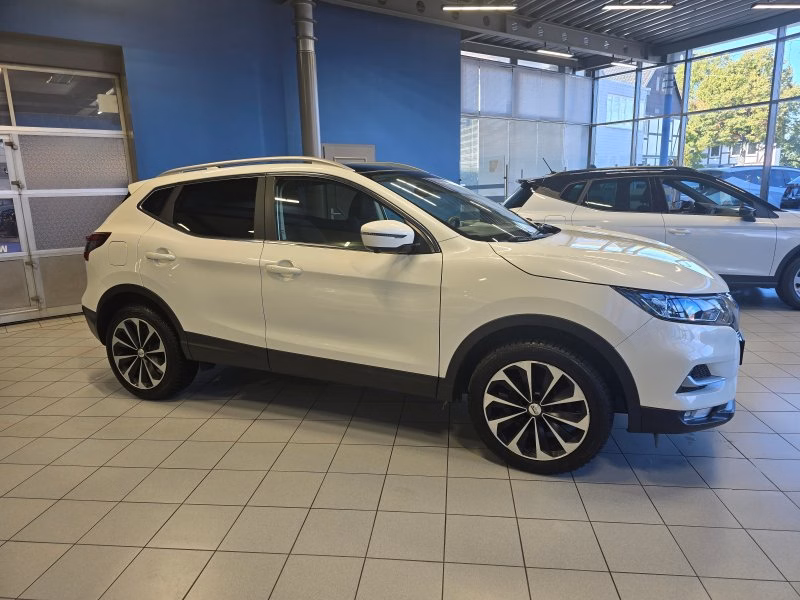Nissan Qashqai 1.3 DIG-T Navi/Pano/Winterp/Temp/Kamera