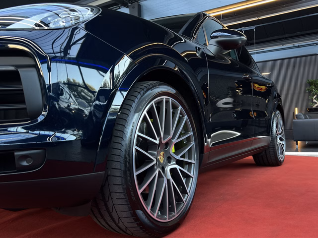 Porsche Cayenne Coupe E-Hybrid / CHRONO / ACC / PANO / LED / BOSE - foto 9