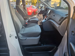Hyundai H-1 Travel Family+*8 SITZER*EURO6*NAVI*KAMERA* - bilder 5