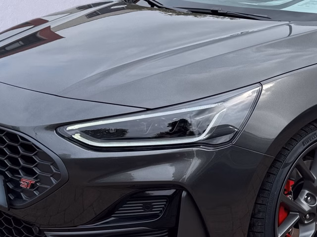 Ford Focus Turnier ST X +B&O+WINTERPAKET+ - bilder 4