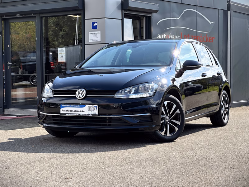 Volkswagen Golf VII 2,0 TDI IQ.DRIVE ACC | CARPLAY| SHZ
