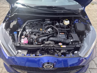 Mazda 2 Hybrid 1.5L VVT-i 116PS Homura - bilder 12
