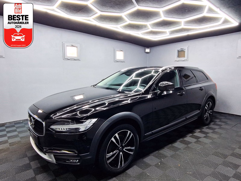 Volvo V90 Cross Country Pro AWD|AUTOM|PANO|LEDER|LED|NAVI