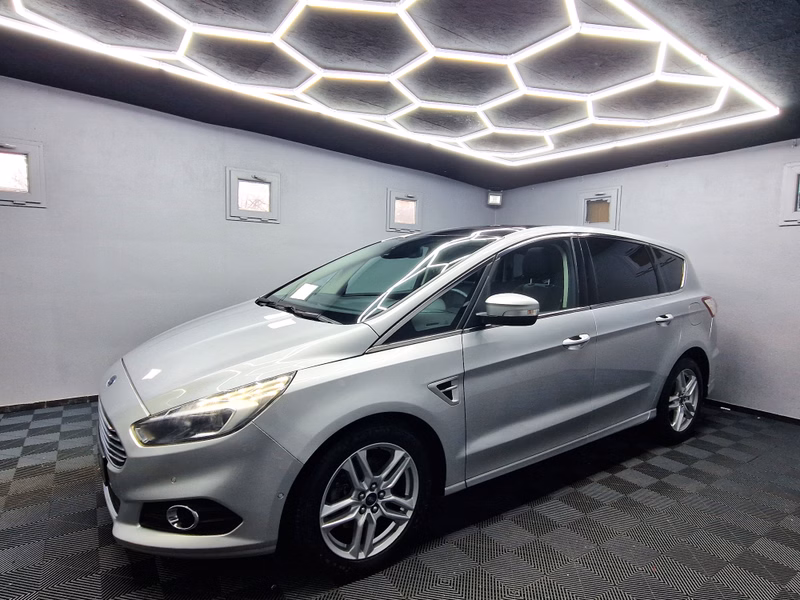 Ford S-Max Titanium|7 SITZER|AUTOM|PANO|LEDER|LED|STHZ