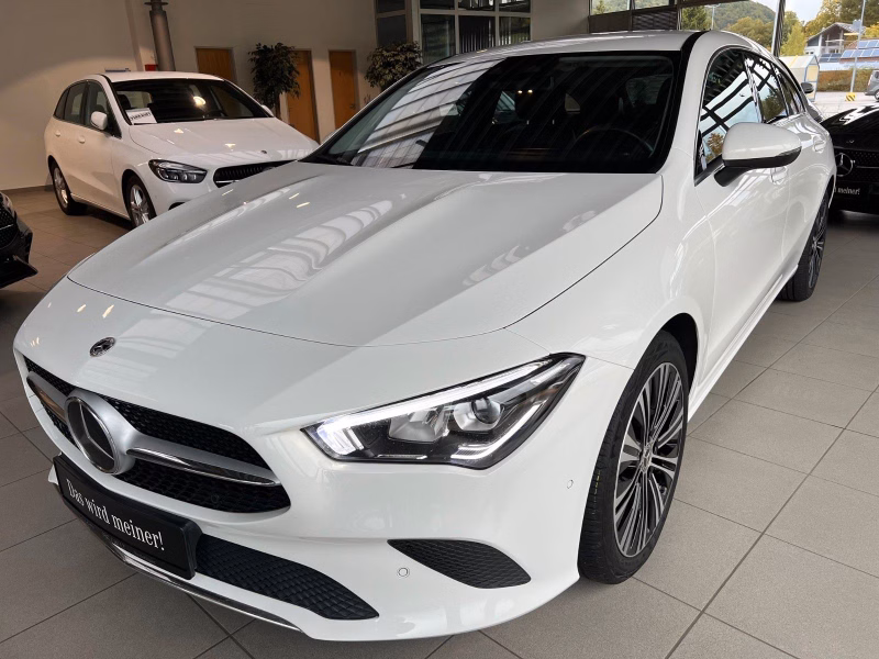 Mercedes-Benz CLA 200 d SB Progressive, LED, Distronic