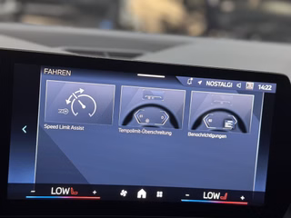 BMW 120 MASSAGE 360KAM HEAD_UP ACC AMBIENTE - bilder 21
