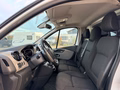 Daumennagel 9 - Renault Trafic Kasten Webasto Standheizung AHK Kamera 8fach Bereift
