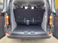 Daumennagel 18 - Ford Transit Custom 320 L1H1 PKW VA Autm. Trend AHK