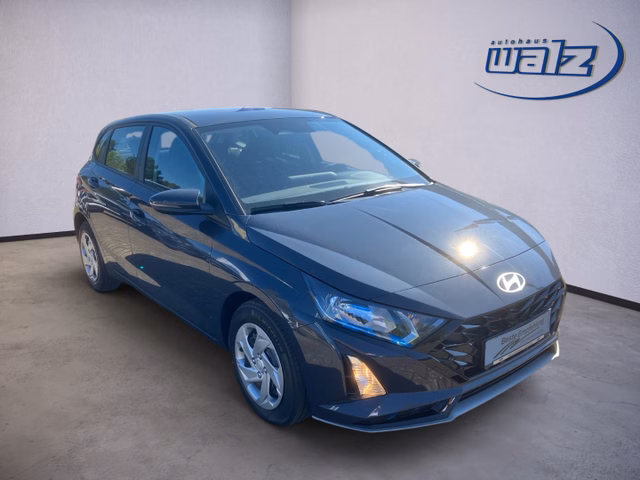 Hyundai i20 Trend Automatik, Navi, PDC,RFK - foto 1