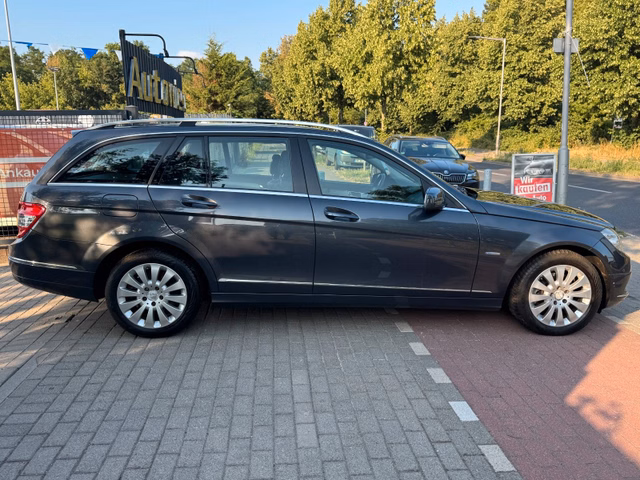 Mercedes-Benz C 220T AVANTGARDE*Aut.*Leder*Xenon*PDC - foto 3