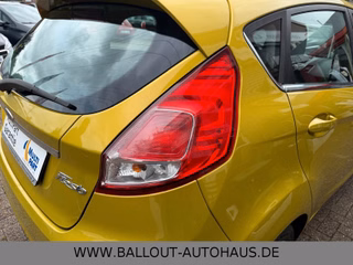 Ford Fiesta Titanium*1.HAND*KLIMA*SHZ*BT*TÜV/AU*PDC* - photo 6