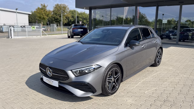 Mercedes-Benz A 200 d AMG Advance Plus, Night Paket, AHK Gebrauchtwagen Kaufen | EZ 12/2024 | Preis 30.985 €