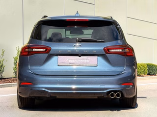 Ford Focus Turnier ST-Line ACC Navi CAM PDC LED - bilder 31