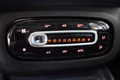 Thumbnail 15 - Smart fortwo coupe BLUETOOTH TEMPOMAT