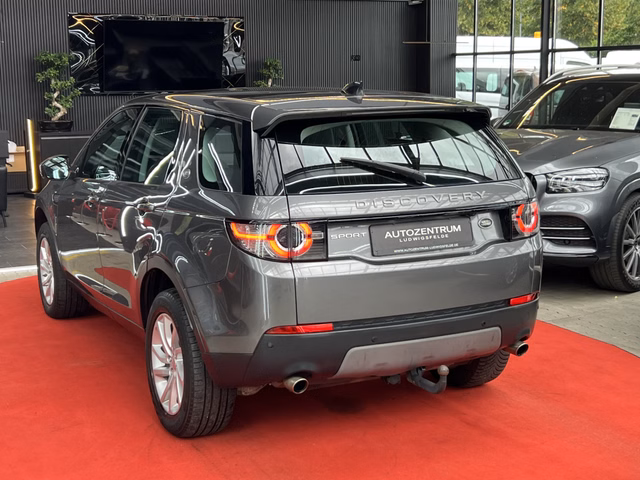 Land Rover Discovery Sport TD4 4WD HD / PANO / KAM / AHK / SHZ   SE - foto 9