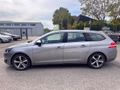 Daumennagel 11 - Peugeot 308 SW Allure TÜV 11/27 LED AHK Navi Klimaaut.