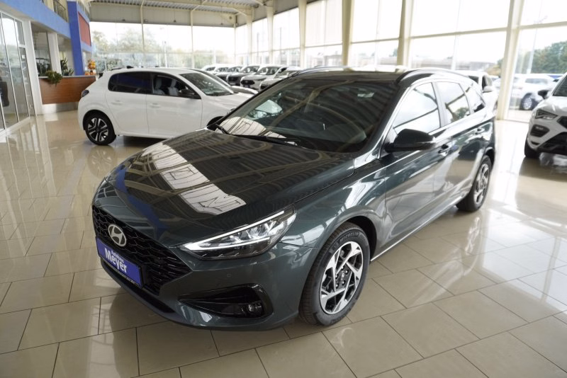 Hyundai i30 Kombi Facelift 1,5T-GDI 7DCT Navi/LED/Kamera/Winterp.  **