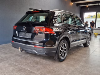 Volkswagen Tiguan Life 2,0TDI*KAMERA*AHK*NAVI*CLIMATRONIC - bilder 3