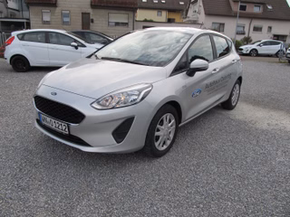 Ford Fiesta 1.1 Trend 5-t Klima Radio Bluetooth - foto 1
