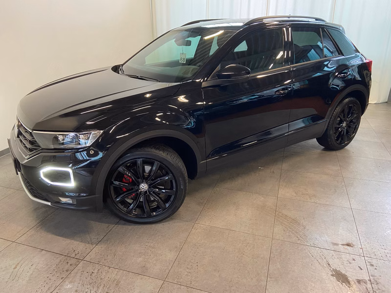 Volkswagen T-Roc 2.0 TDI DSG Sport BLACK STYLE NAVI LED