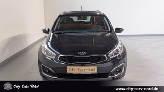 Kia Ceed Sportswagon Dream Team KAM+TEMPO+PDC+SHZ - фото 9