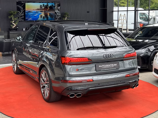 Audi SQ7 4.0 TDI quattro PANO / AHK / MATRIX / 360° CAM / B&O / SOFT - foto 4